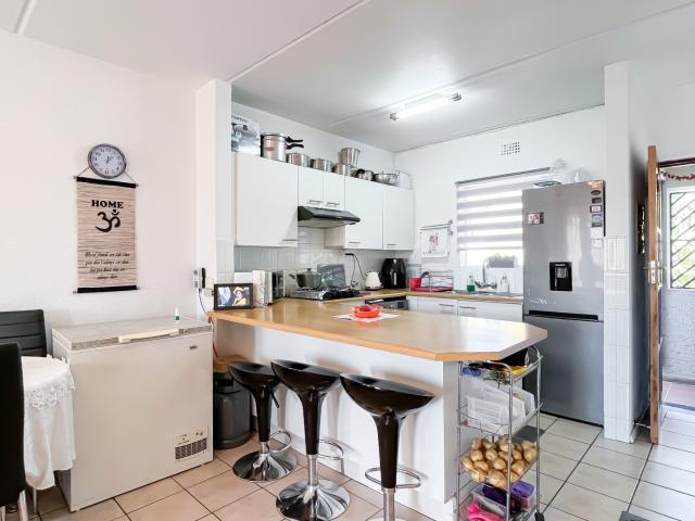 2 Bedroom Apartment / Flat For Sale in Ferndale