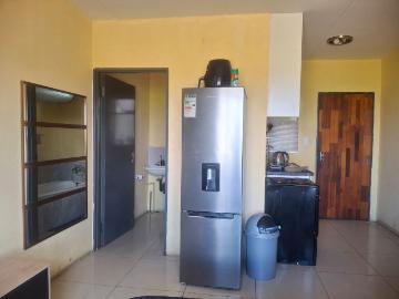 2 Bedroom Apartment / Flat For Sale in Fleurhof