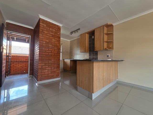 2 Bedroom Apartment / Flat For Sale in Florentia