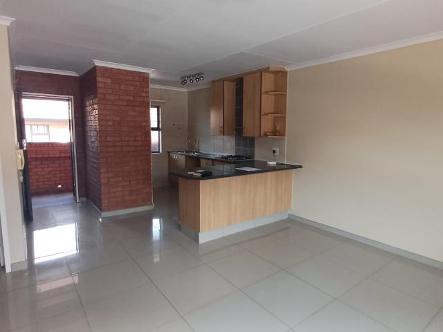 2 Bedroom Apartment / Flat For Sale in Florentia