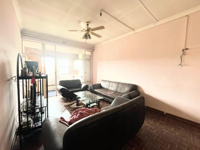 2 Bedroom Apartment / Flat For Sale in Florida Lake