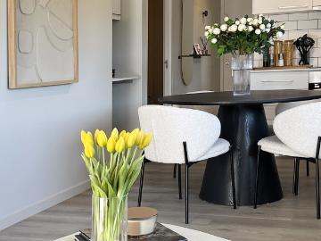 Apartment for sale in Lower Central Town - Balcony