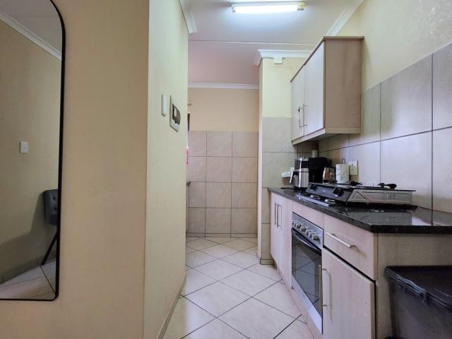 2 Bedroom Apartment / Flat For Sale in Kosmosdal