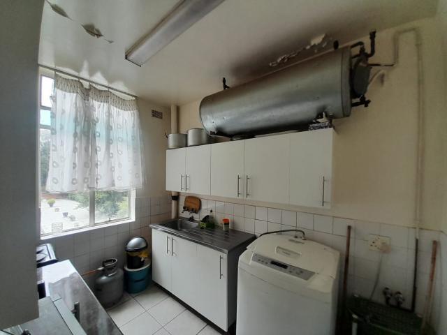 2 Bedroom Apartment / Flat For Sale in Kew