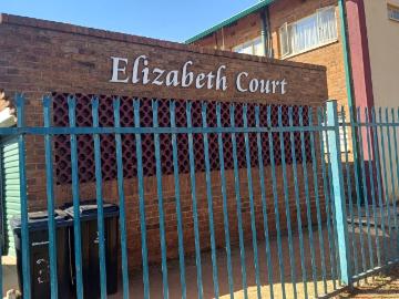 2 Bedroom Apartment / Flat For Sale in Kempton Park Central