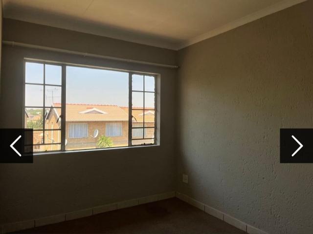 2 Bedroom Apartment / Flat For Sale in Kenleaf