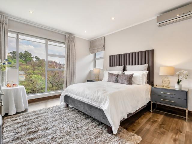 2 Bedroom Apartment / Flat For Sale in Houghton Estate