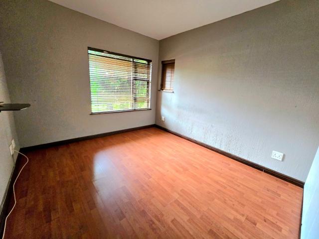 2 Bedroom Apartment / Flat For Sale in Honeydew
