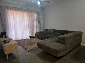 2 Bedroom Apartment / Flat For Sale in Honeypark