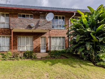 2 Bedroom Apartment / Flat For Sale in Horison