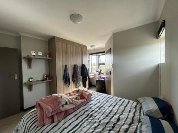 2 Bedroom Apartment / Flat For Sale in Hatfield