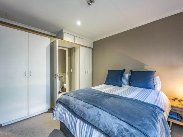 2 Bedroom Apartment / Flat For Sale in Hatfield