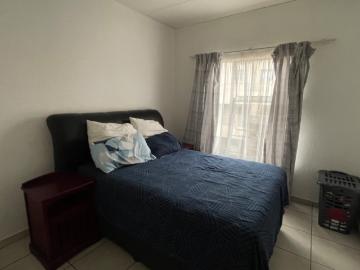 2 Bedroom Apartment / Flat For Sale in Halfway Gardens