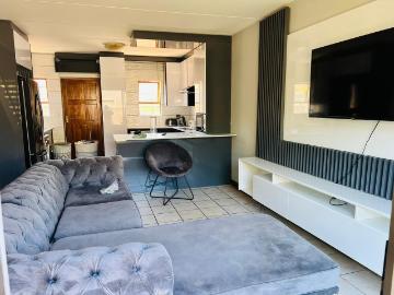 2 Bedroom Apartment / Flat For Sale in Heidelberg Central