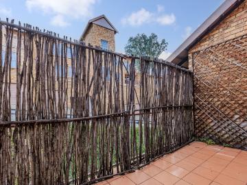 2 Bedroom Apartment / Flat For Sale in Helderkruin