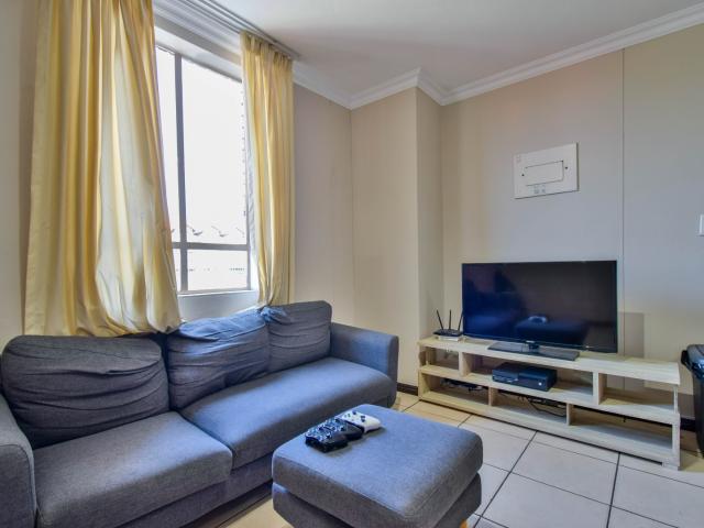 2 Bedroom Apartment / Flat For Sale in Hillcrest