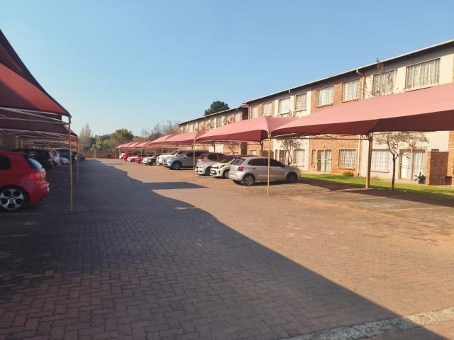 2 Bedroom Apartment / Flat For Sale in Hughes