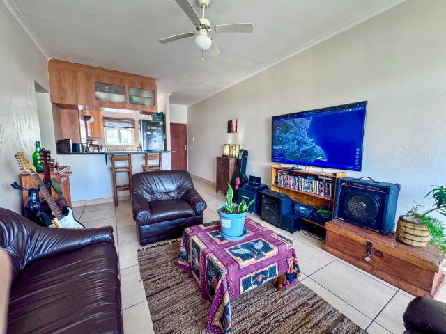 2 Bedroom Apartment / Flat For Sale in Humewood