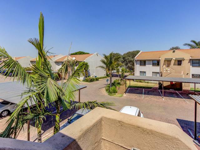 2 Bedroom Apartment / Flat For Sale in Impala Park