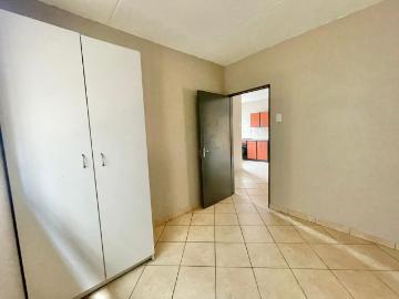 2 Bedroom Apartment / Flat For Sale in Jabulani