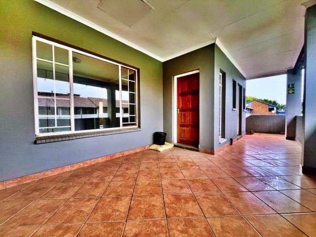 2 Bedroom Apartment / Flat For Sale in Jansenpark