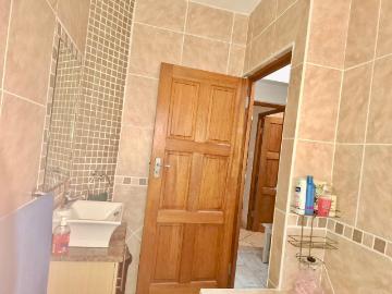 2 Bedroom Apartment / Flat For Sale in Jeffreys Bay Central