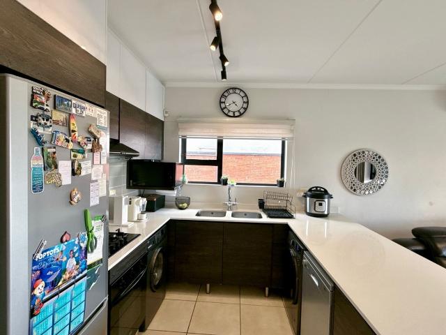 2 Bedroom Apartment / Flat For Sale in Oakdene