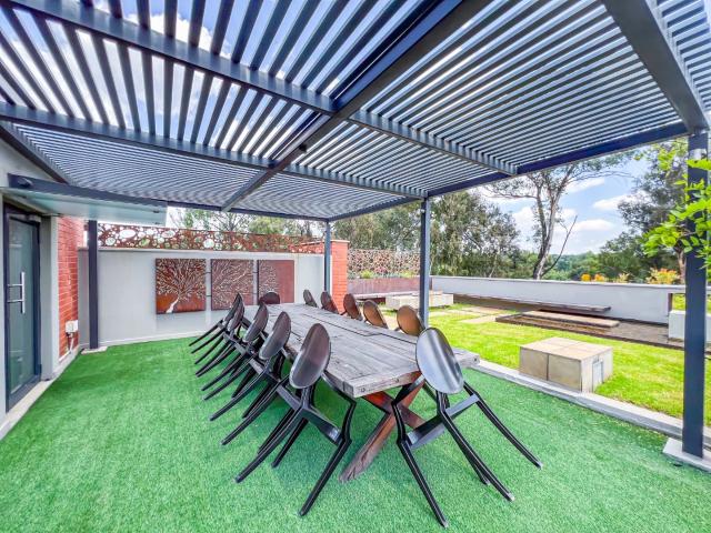 2 Bedroom Apartment / Flat For Sale in Oaklands