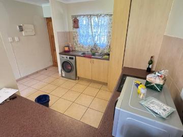 2 Bedroom Apartment / Flat For Sale in Olympus AH