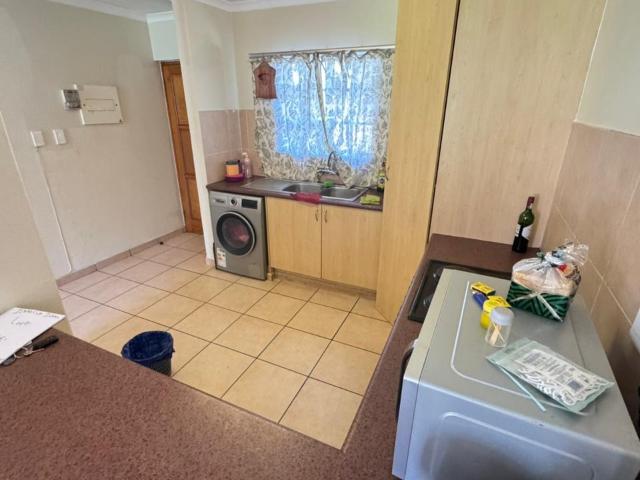 2 Bedroom Apartment / Flat For Sale in Olympus AH