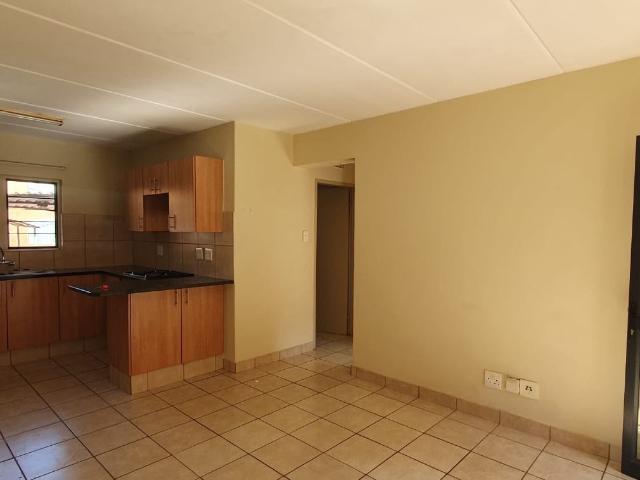 2 Bedroom Apartment / Flat For Sale in Olympus AH