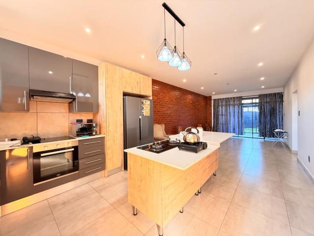 2 Bedroom Apartment / Flat For Sale in Ormonde