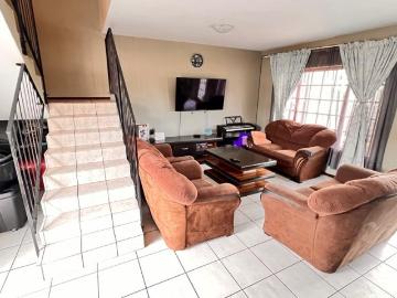 2 Bedroom Apartment / Flat For Sale in Ormonde