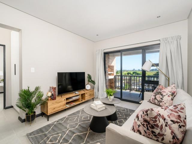 2 Bedroom Apartment / Flat For Sale in Overbaakens