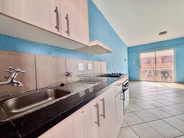 2 Bedroom Apartment / Flat For Sale in Lotus Gardens