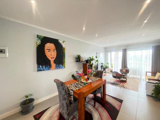 2 Bedroom Apartment / Flat For Sale in Lonehill