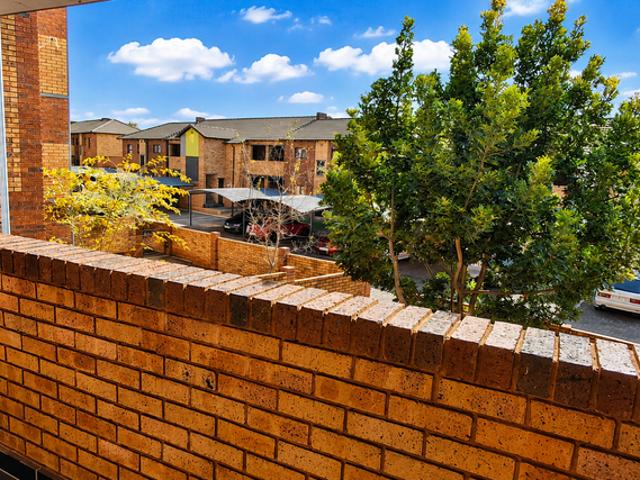 2 Bedroom Apartment / Flat For Sale in La Montagne