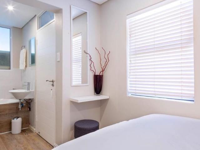 2 Bedroom Apartment / Flat For Sale in La Mercy
