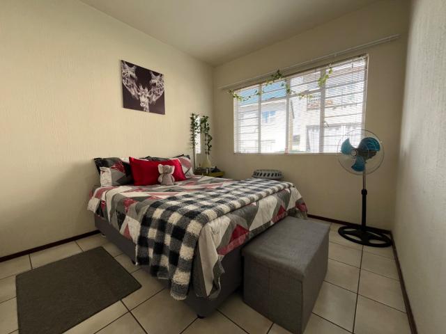 2 Bedroom Apartment / Flat For Sale in Lambton