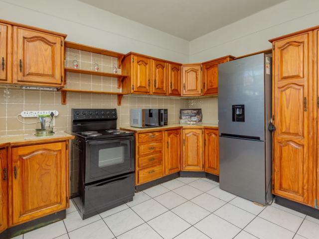 2 Bedroom Apartment / Flat For Sale in Lambton