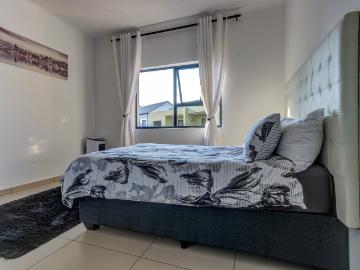 2 Bedroom Apartment / Flat For Sale in Lilianton