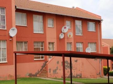Lindhaven, Mogale City Local Municipality, West Rand District Municipality, Gauteng, South Africa