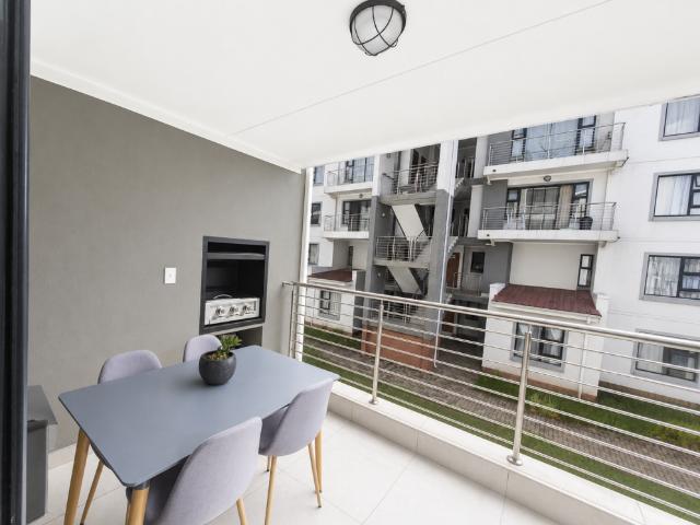 2 Bedroom Apartment / Flat For Sale in Modderfontein