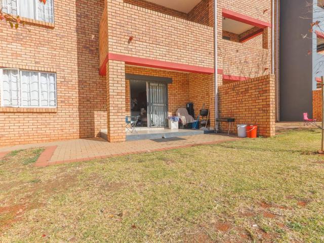 2 Bedroom Apartment / Flat For Sale in Monavoni