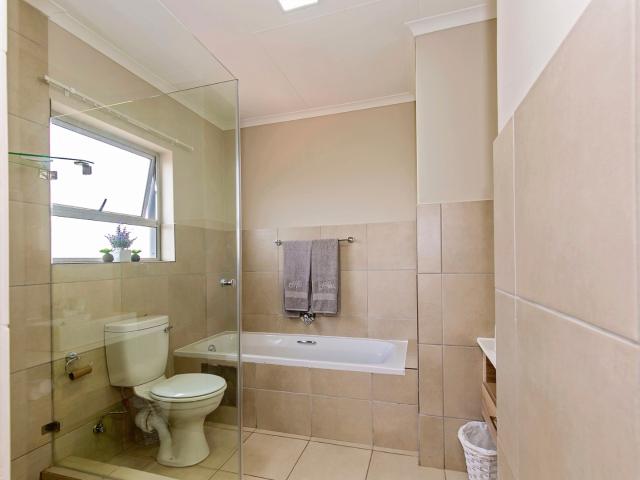 2 Bedroom Apartment / Flat For Sale in Montana