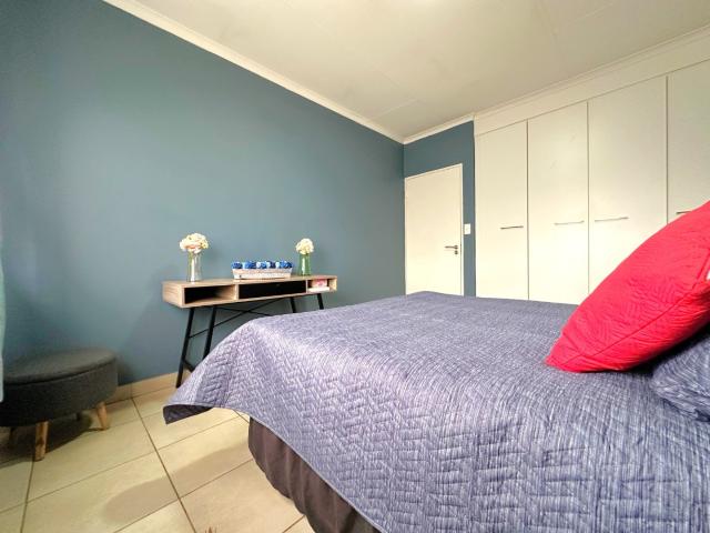 2 Bedroom Apartment / Flat For Sale in Montana