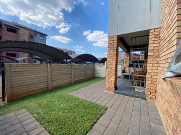 2 Bedroom Apartment / Flat For Sale in Montana Tuine