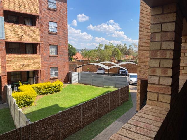 2 Bedroom Apartment / Flat For Sale in Montana Tuine