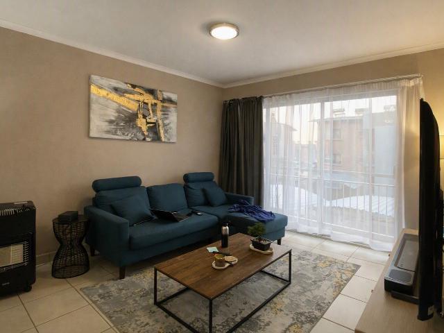 2 Bedroom Apartment / Flat For Sale in Montana Park