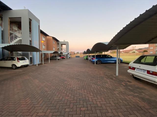 2 Bedroom Apartment / Flat For Sale in Montana Park